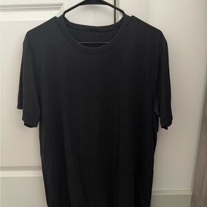 Lululemon Black Men's Fundamental T-Shirt (Large)